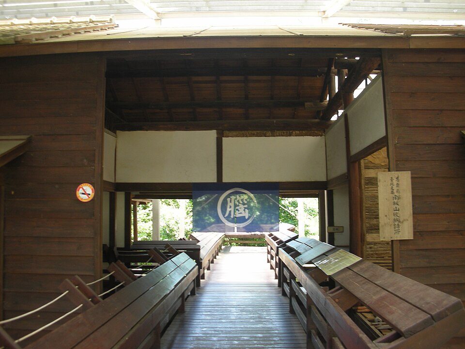 角板山樟腦收納所的木造展示空間